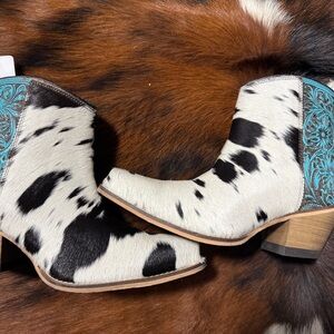 Myra Bag Cowhide Ankle Boots with Blue Embroidery